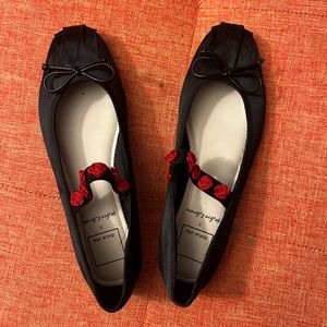 Dolce Vita x for Love & Lemons - LILLY - Black Satin flats - Sz 8 - rose detail